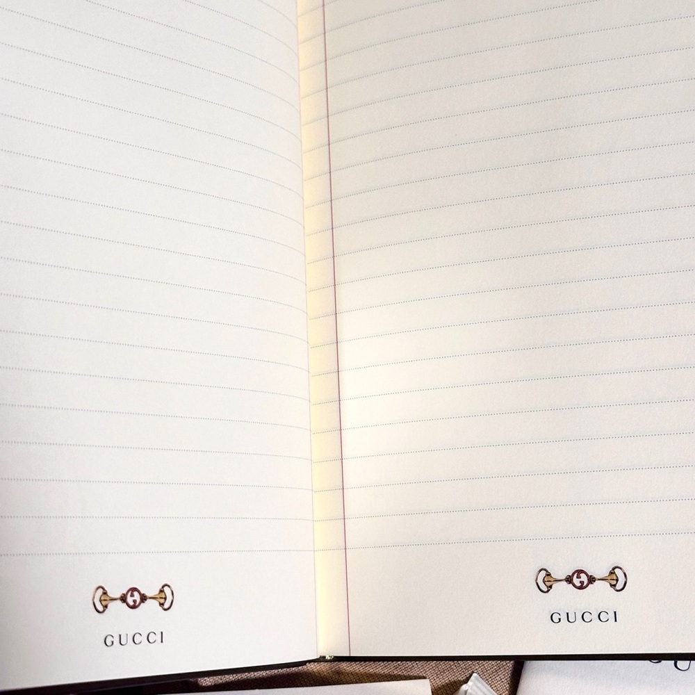 💯🆕😍 Authentic UNISEX GUCCI RADURA Large Notebook - Picture 6 of 11
